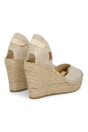 Campesinas in pelle colore beige. VIDORRETA | 14200-PELLE PBEIGE